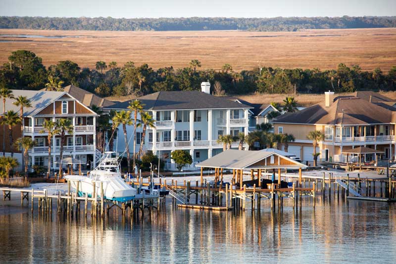 Houses on the St. Johns River waterfront